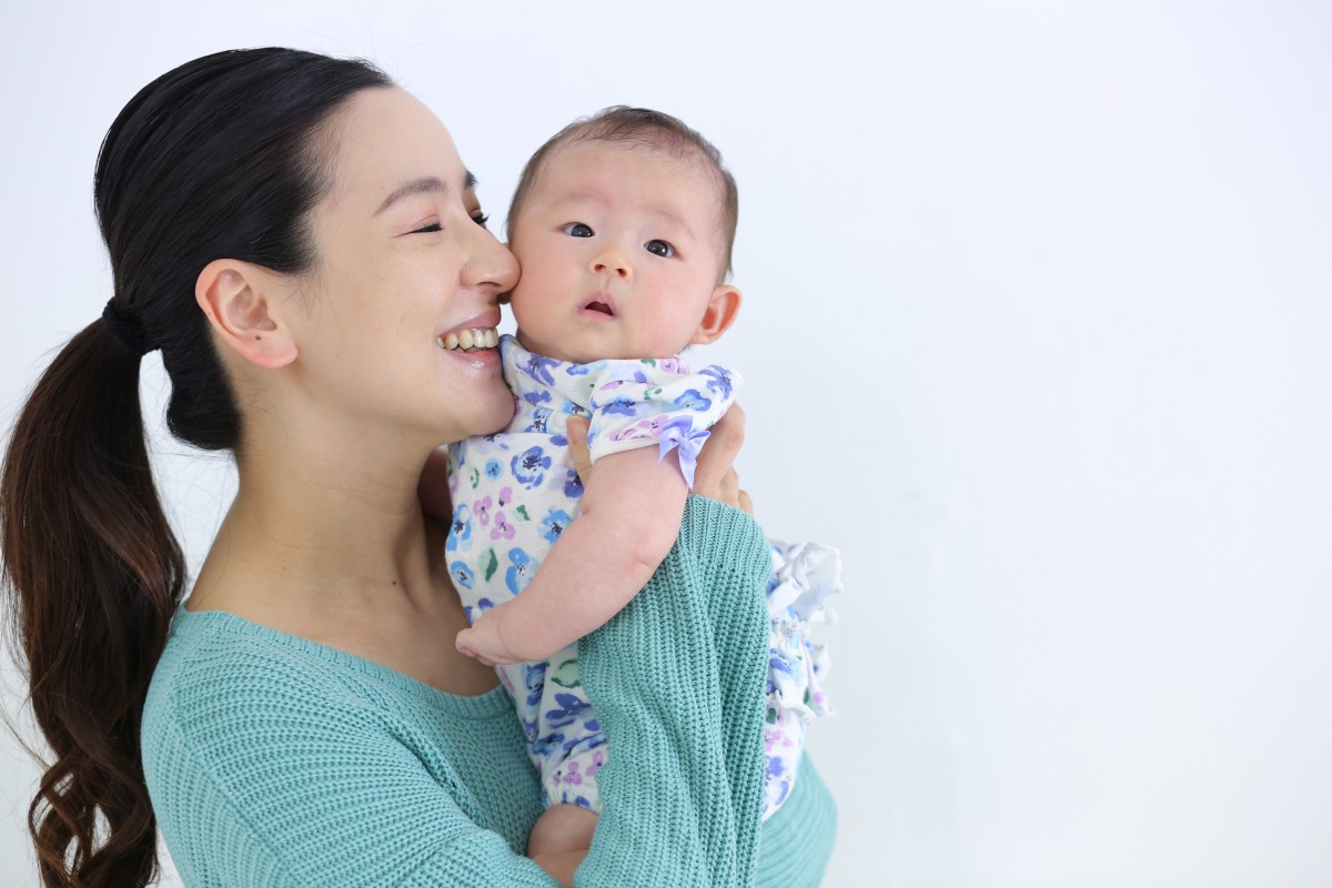 淡いブルーとパープルのコーディネート